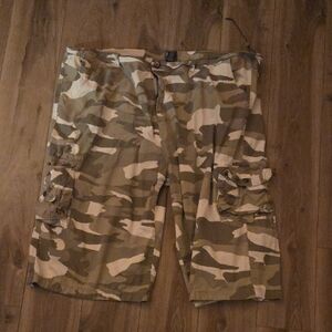Men's Camouflage Cargo Shorts